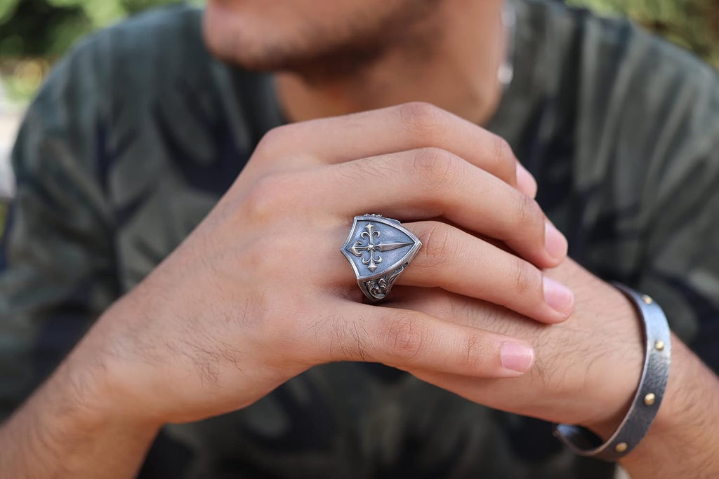 Santiago Cross Orden Signet Ring, 925K Silver Custom Christian Ring, 0.037-0.041 lbs, 0,98 x 0,78 Inch, Fleur De Lis Heraldic Wedding Band, Promise Ring, Cross Amulet Ring