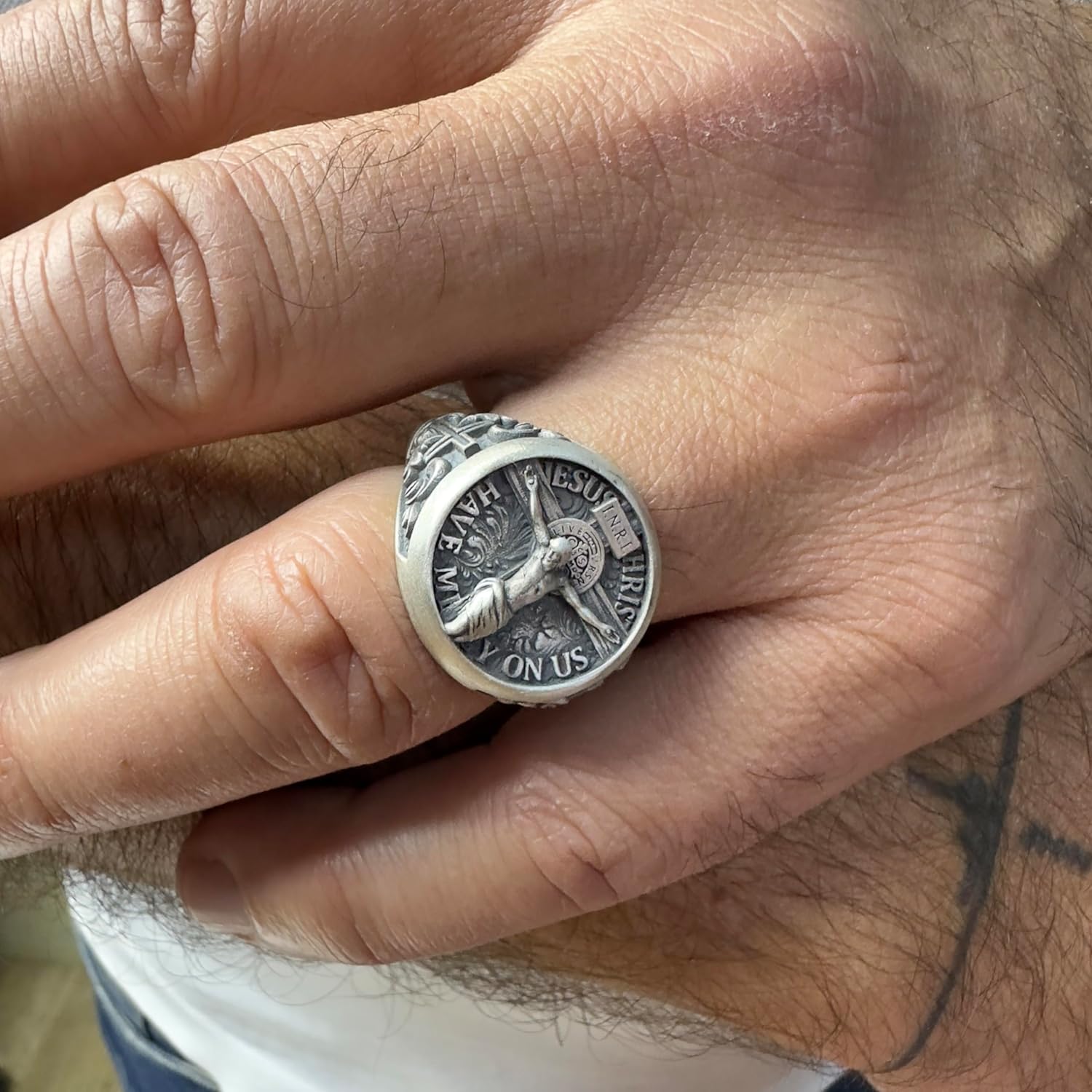 Jesus Crucifix Silver Ring, 925K Sterling 3D Jesus Inri Crucified Ring, 0.028-0.033 lbs, 0,74 Inch, Saint Benedict Ring, Religious Jewelry, Retirement Gifts For Men