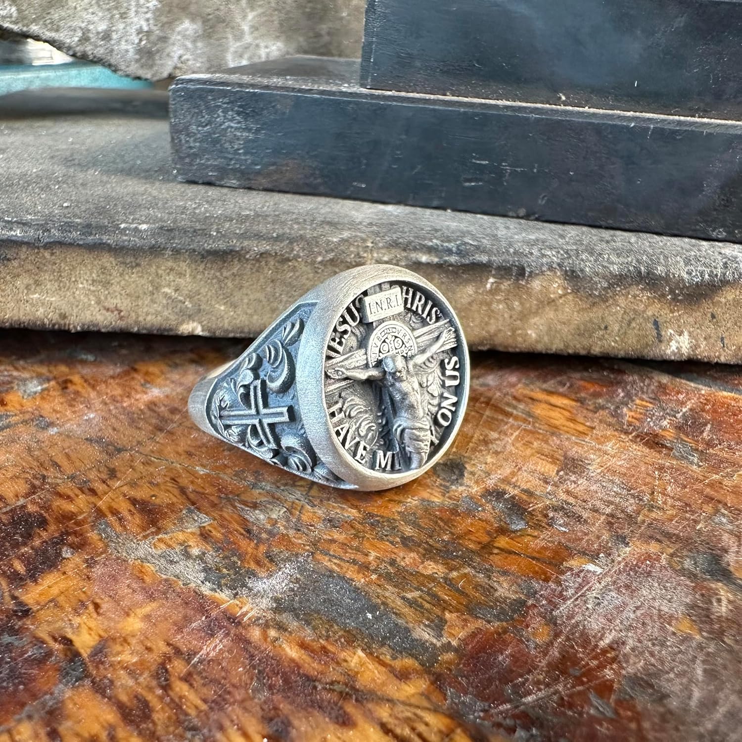 Jesus Crucifix Silver Ring, 925K Sterling 3D Jesus Inri Crucified Ring, 0.028-0.033 lbs, 0,74 Inch, Saint Benedict Ring, Religious Jewelry, Retirement Gifts For Men